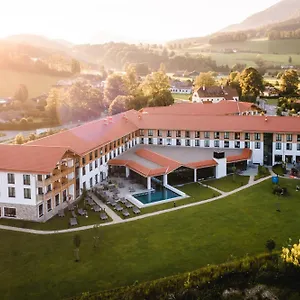 https://a-ja-ruhpolding-das-resort.com-bavaria.com