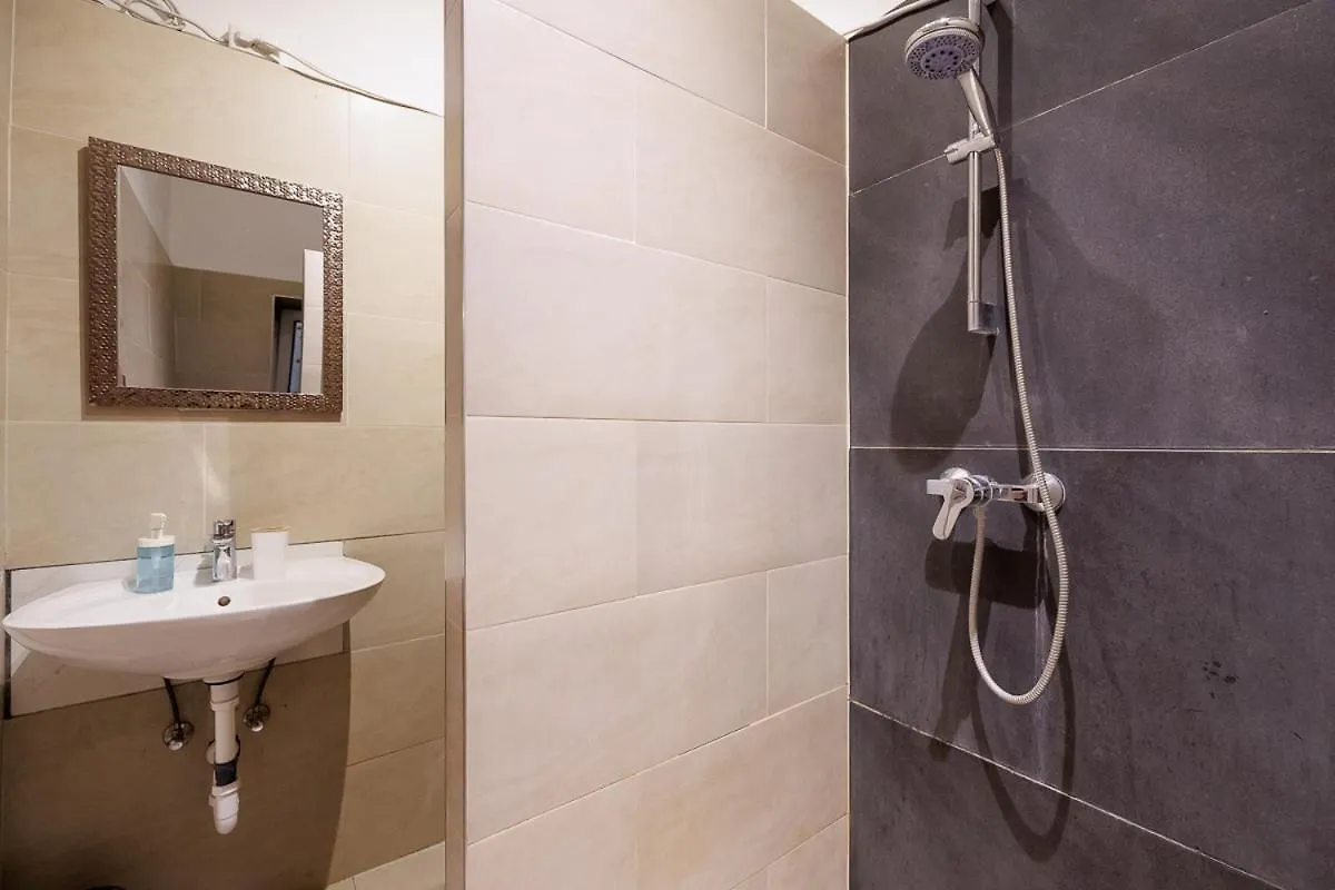 Vienna City Business Rooms Отель